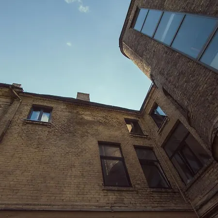 Johnson's House Гостевой дом
